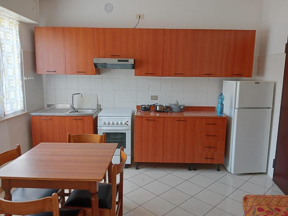 Appartamenti Carlotta Rimini Luaran gambar