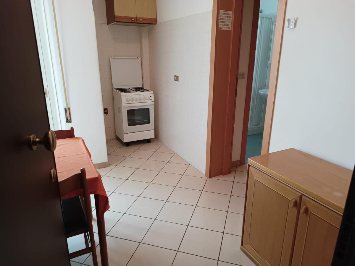 Appartamenti Carlotta Rimini Luaran gambar